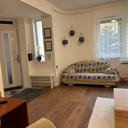 Varsanyi Home- Extra Location In The Heart Of Buda *