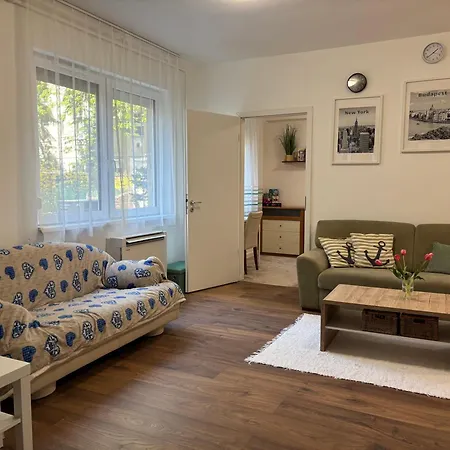 Varsanyi Home- Extra Location In The Heart Of Buda Budapest