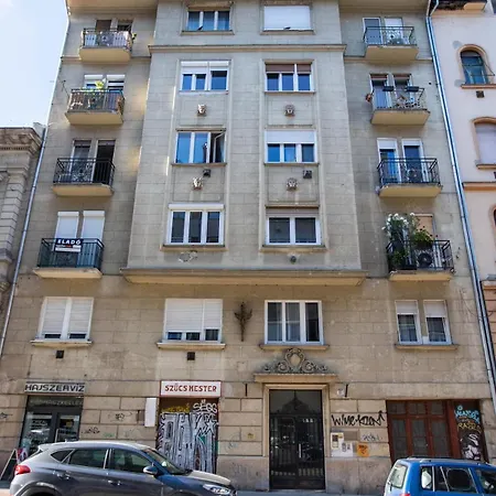 Premium Buda Hideaway-private Apartment, Extra Location, Wifi & Aircon Lejlighed Budapest